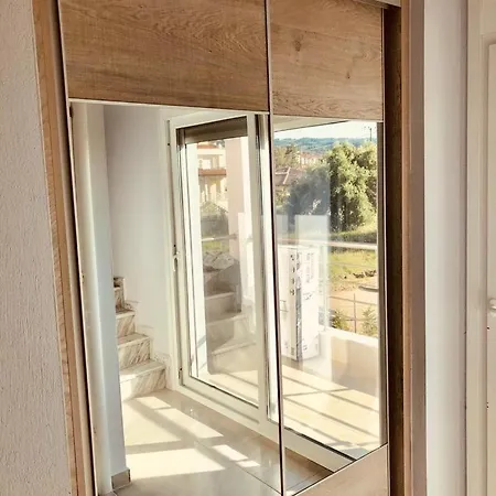 Bacchus Guest house