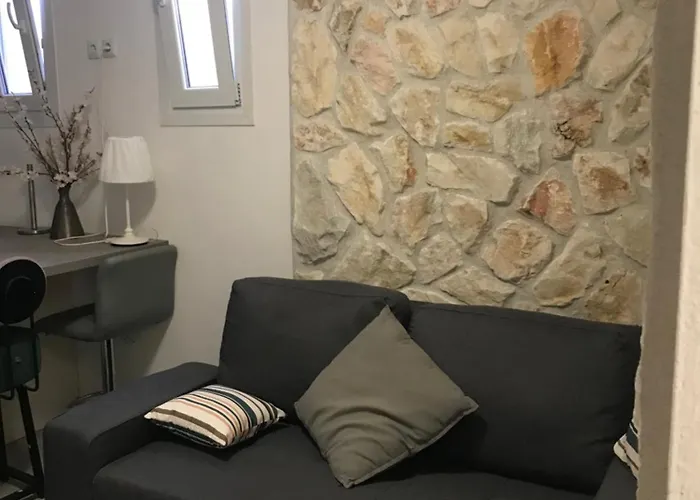 Guest house Bacchus 4*